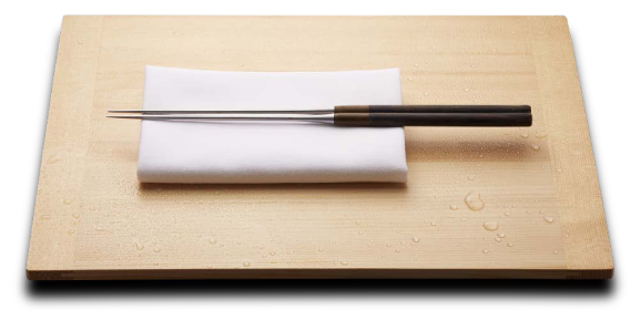 Toru Nakagawa, Former General Chief Chef of Japanese Cuisine, will supervise the execution of all Japanese cuisine.Repaying 38 years of gratitude with the Nakagawa Style Cuisine.